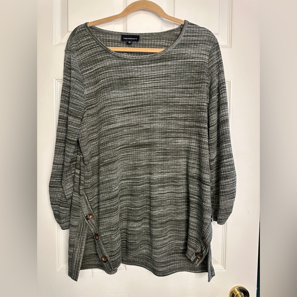Avenue Gray Striped Button-Hem Tunic